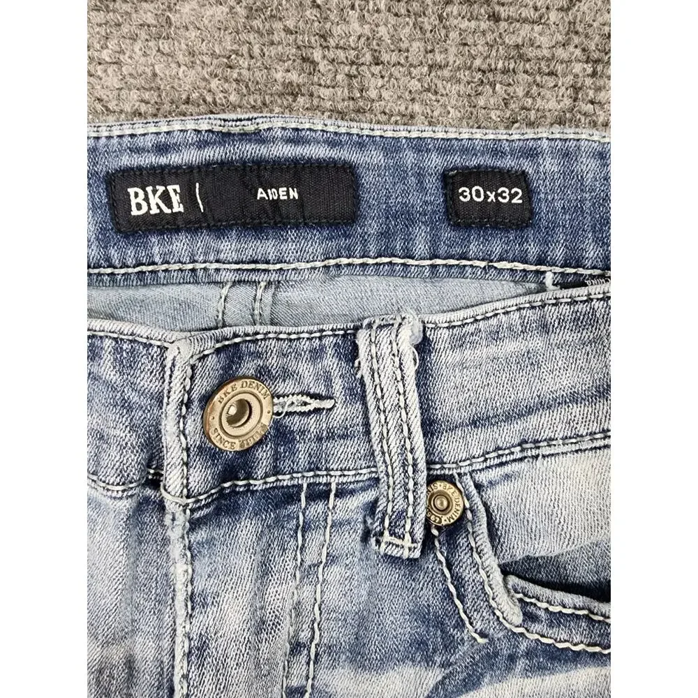 BKE Aiden Men's 30x32 Slim Fit Bootcut Stretch Blue Jeans Arty GBS21285
